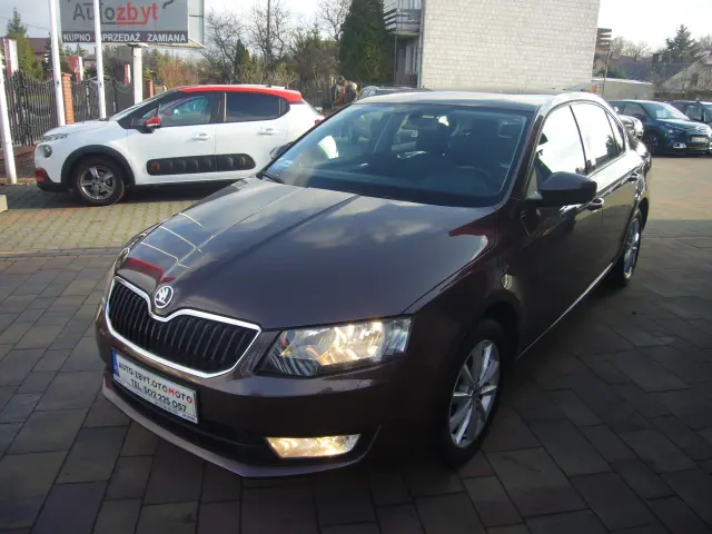 SKODA Octavia Ambition