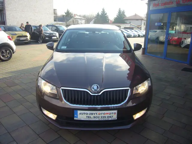 SKODA Octavia Ambition