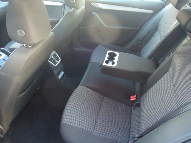 SKODA Octavia Ambition