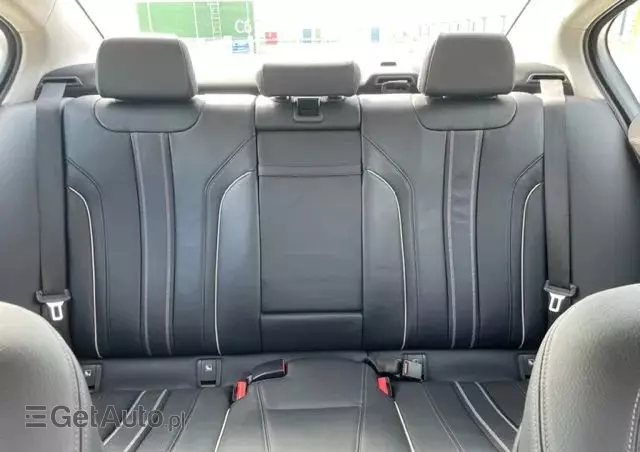 BMW Seria 5 530e iPerformance xDrive Luxury Line