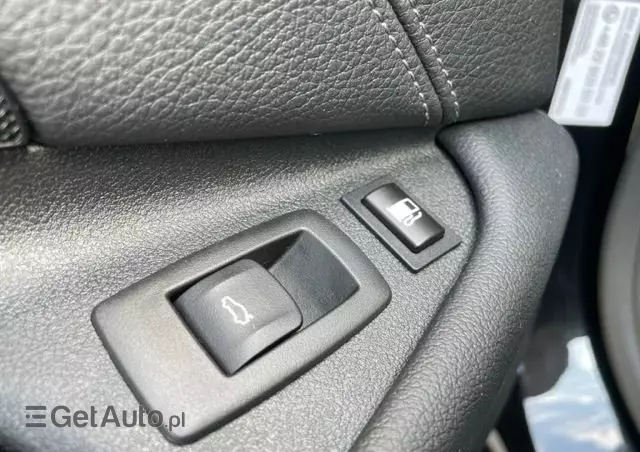 BMW Seria 5 530e iPerformance xDrive Luxury Line