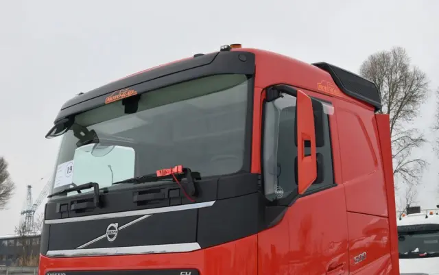 VOLVO FH500 / NISKA KABINA / HYDRAULIKA / EURO 6 / ACC / LEDY / ALUFELGI / SERWISOWANY / SPROWADZONY 