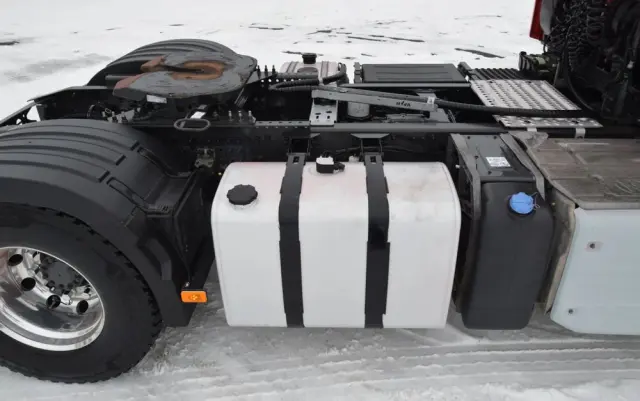 VOLVO FH500 / NISKA KABINA / HYDRAULIKA / EURO 6 / ACC / LEDY / ALUFELGI / SERWISOWANY / SPROWADZONY 