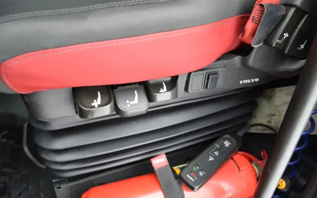 VOLVO FH500 / NISKA KABINA / HYDRAULIKA / EURO 6 / ACC / LEDY / ALUFELGI / SERWISOWANY / SPROWADZONY 