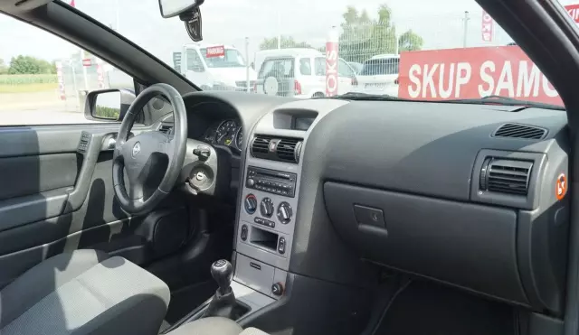 OPEL Astra 1.6 16V (101 KM)