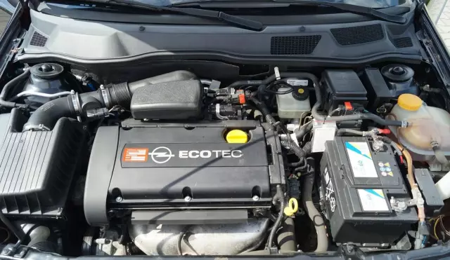 OPEL Astra 1.6 16V (101 KM)