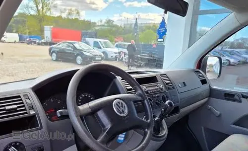 VOLKSWAGEN Transporter 