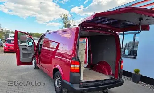 VOLKSWAGEN Transporter 