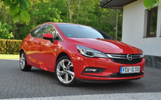 OPEL Astra 1.4 Turbo Start/Stop Dynamic