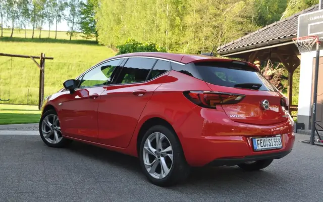 OPEL Astra 1.4 Turbo Start/Stop Dynamic