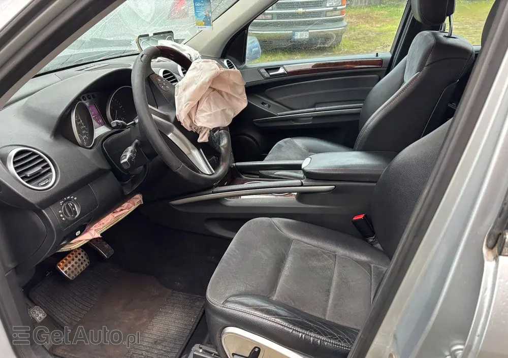 MERCEDES-BENZ ML 320 CDI 4-Matic