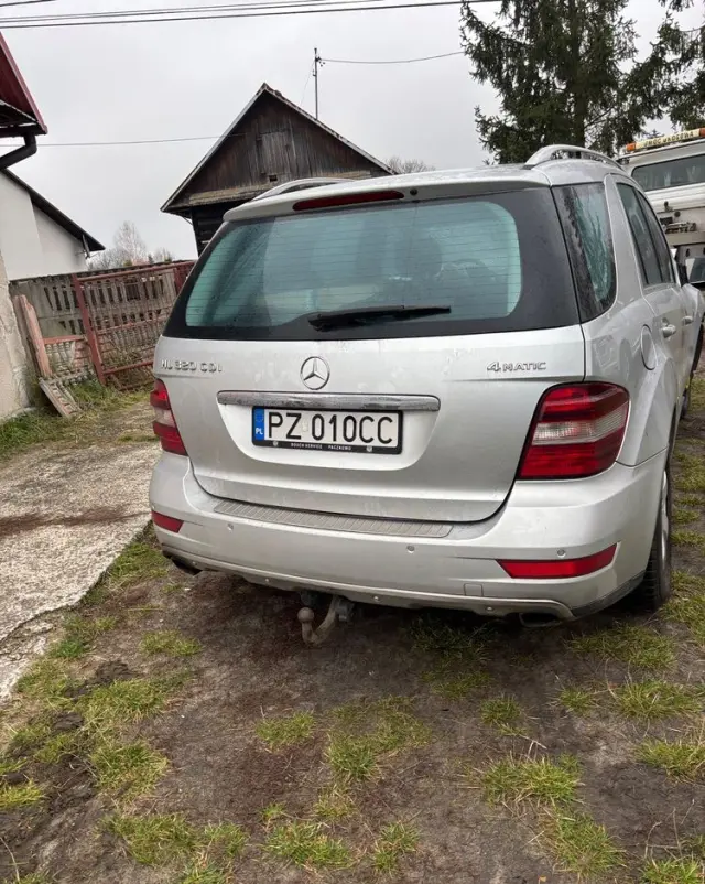MERCEDES-BENZ ML 320 CDI 4-Matic