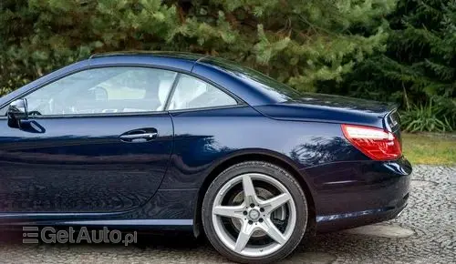 MERCEDES-BENZ SL 