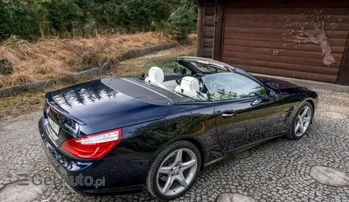 MERCEDES-BENZ SL 