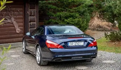 MERCEDES-BENZ SL 