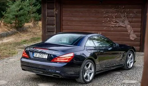 MERCEDES-BENZ SL 