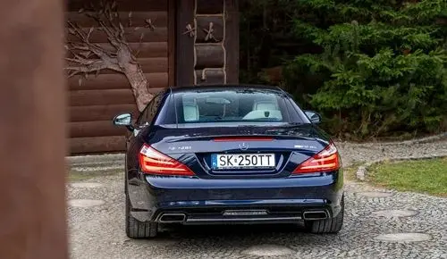 MERCEDES-BENZ SL 