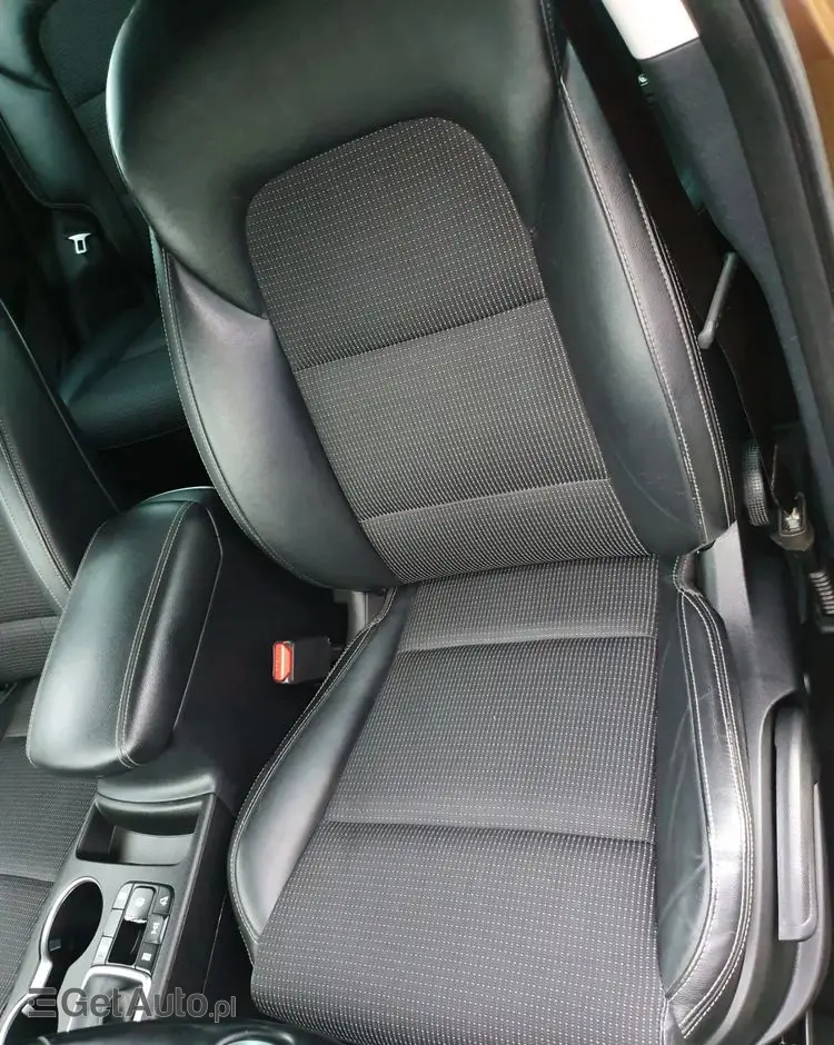 KIA Sportage 2.0 CRDI 4WD Automatik Vision