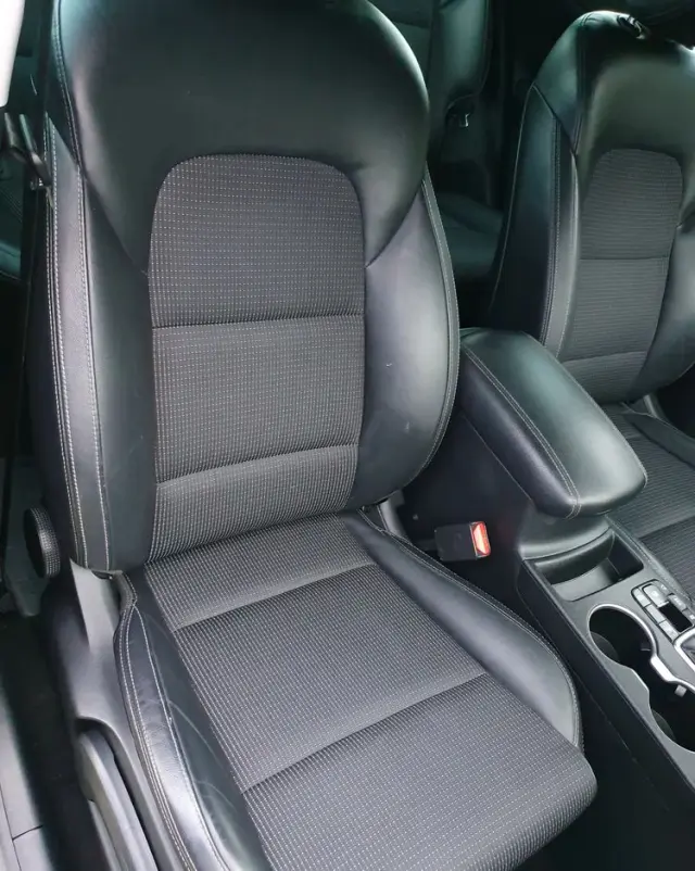 KIA Sportage 2.0 CRDI 4WD Automatik Vision