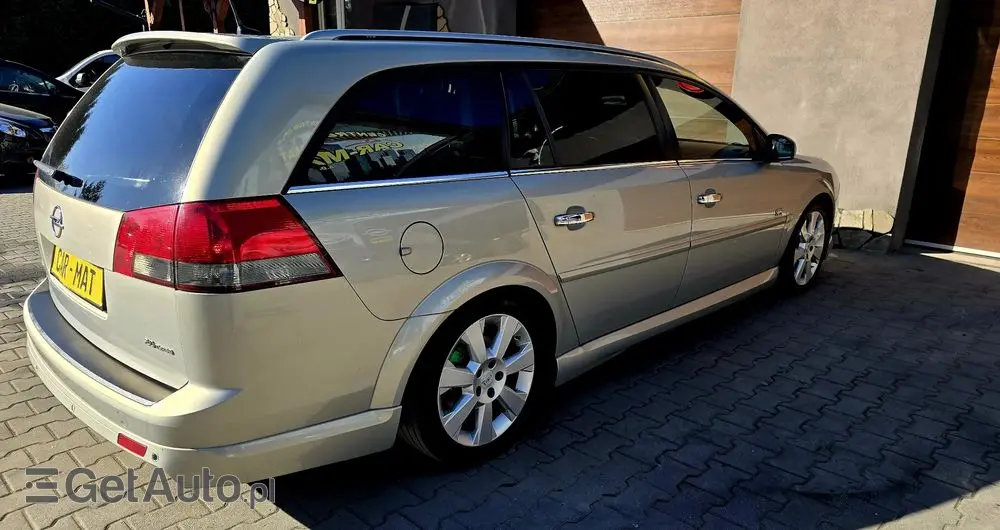 OPEL Vectra 2.0 Turbo Cosmo