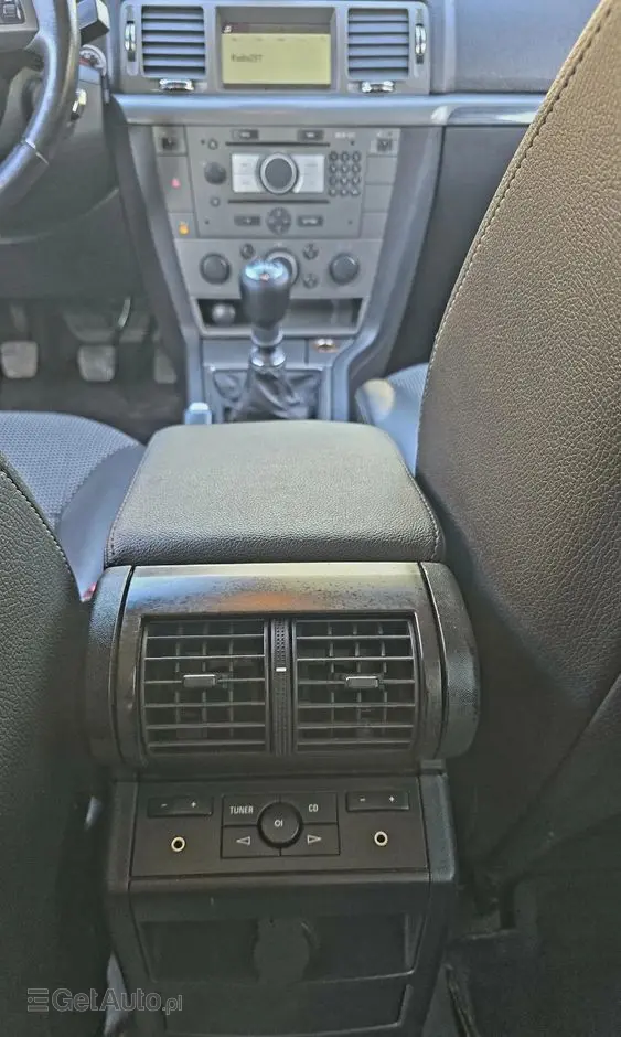 OPEL Vectra 2.0 Turbo Cosmo