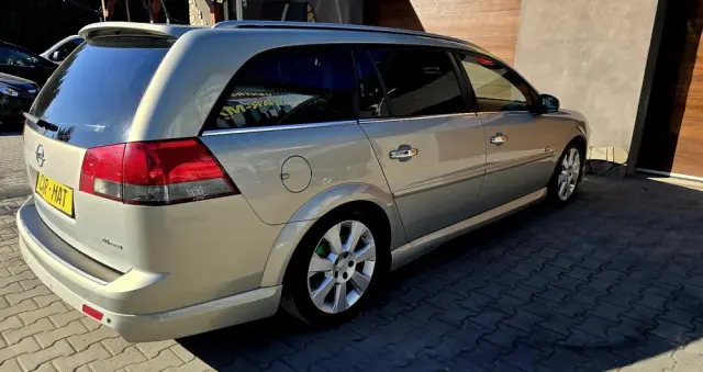 OPEL Vectra 2.0 Turbo Cosmo