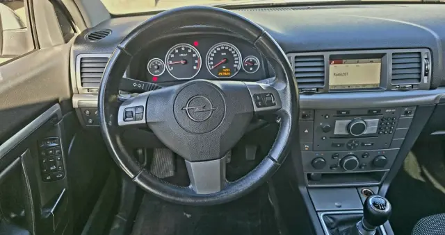 OPEL Vectra 2.0 Turbo Cosmo