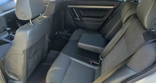 OPEL Vectra 2.0 Turbo Cosmo