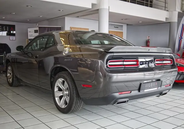 DODGE Challenger 3.6 SXT
