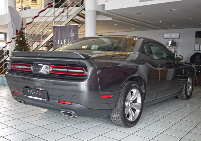 DODGE Challenger 3.6 SXT