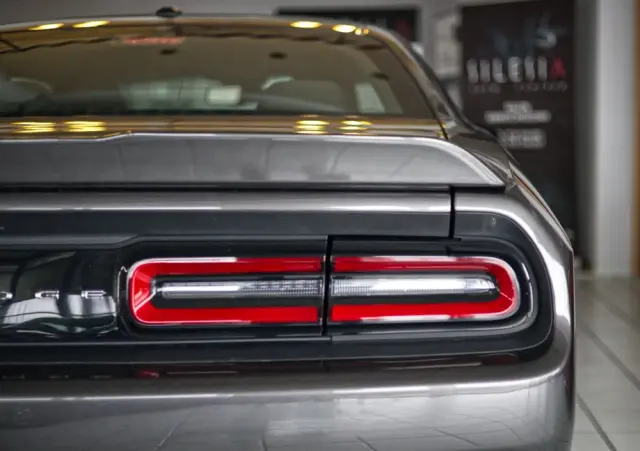 DODGE Challenger 3.6 SXT