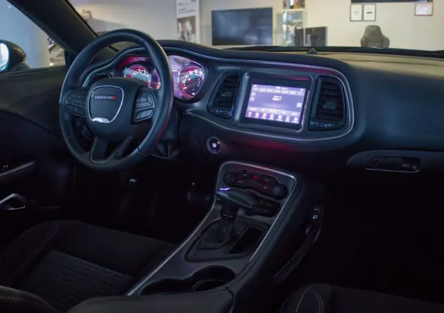 DODGE Challenger 3.6 SXT