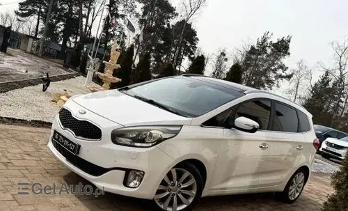 KIA Carens 