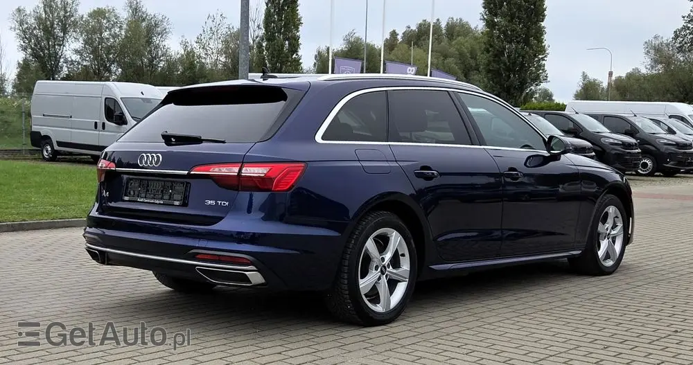 AUDI A4 Avant 