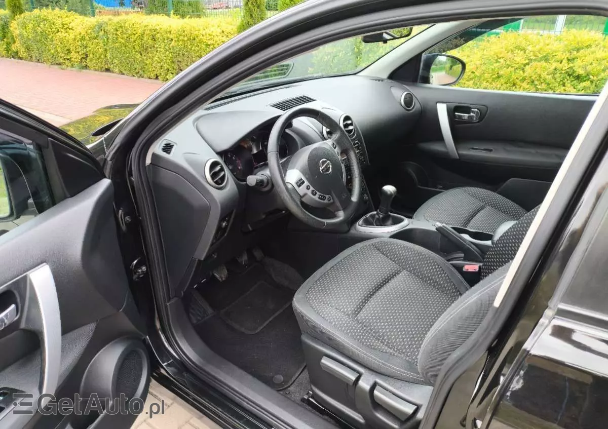 NISSAN Qashqai 1.6 Acenta