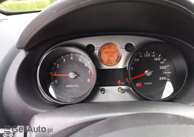 NISSAN Qashqai 1.6 Acenta