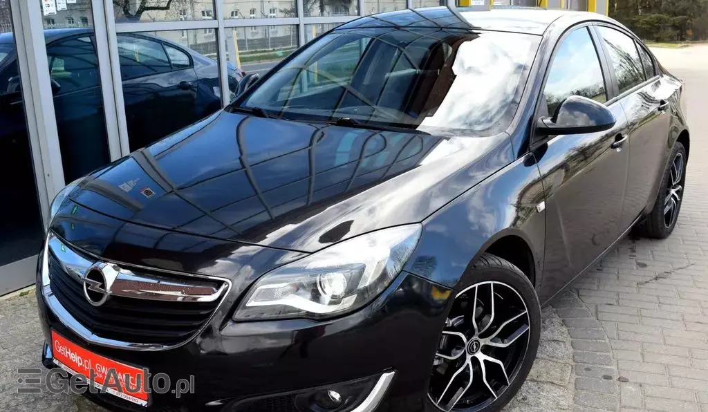 OPEL Insignia 