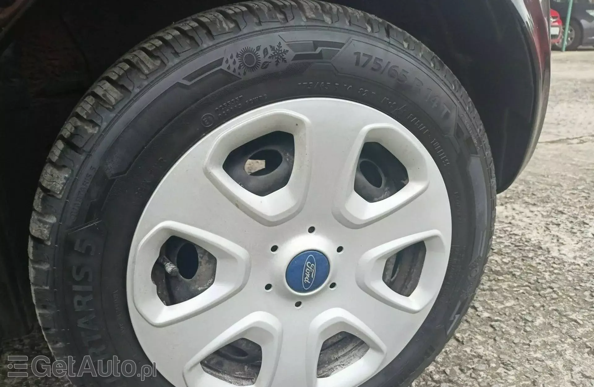 FORD KA 