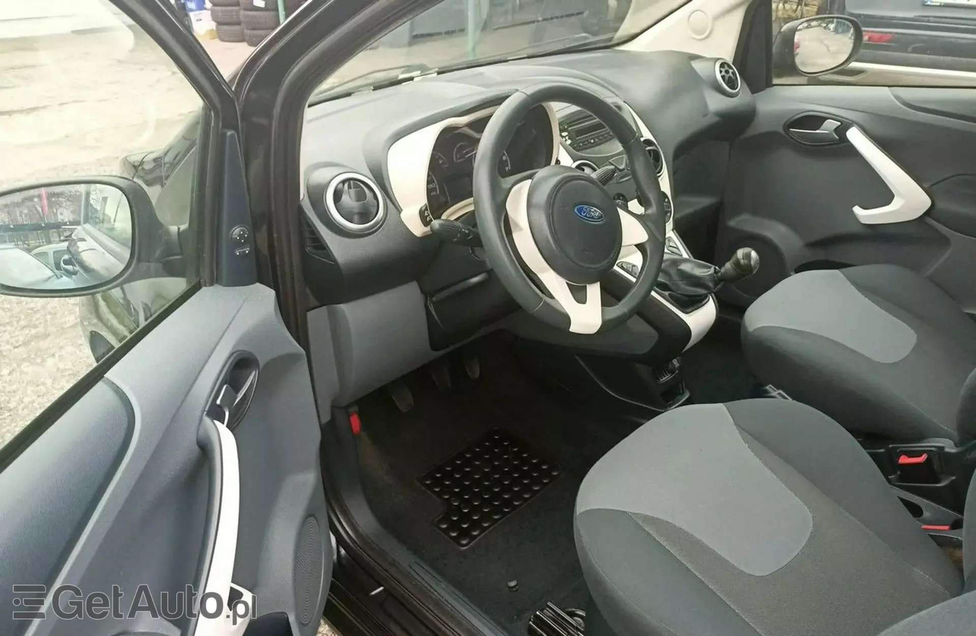 FORD KA 