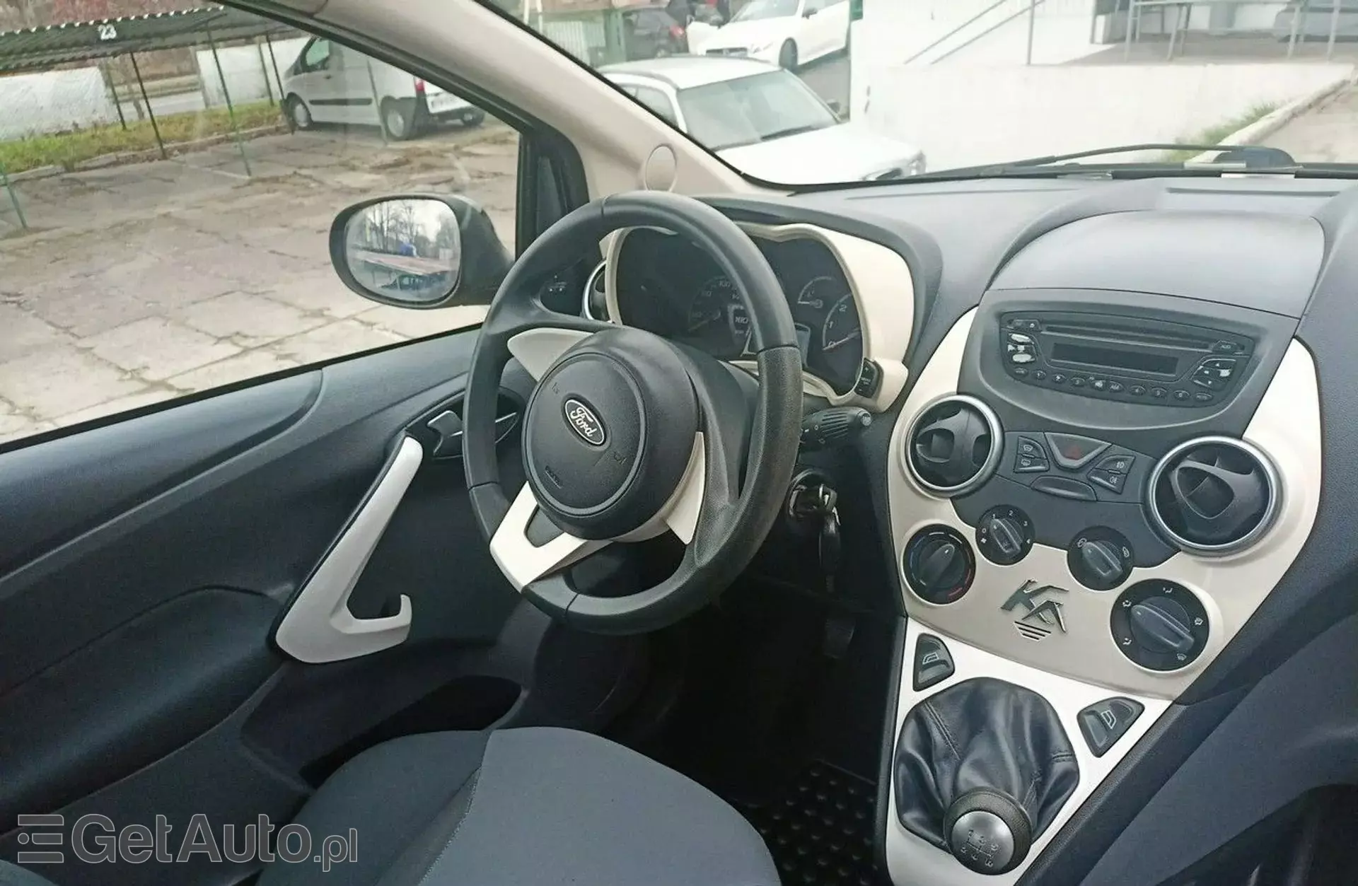 FORD KA 
