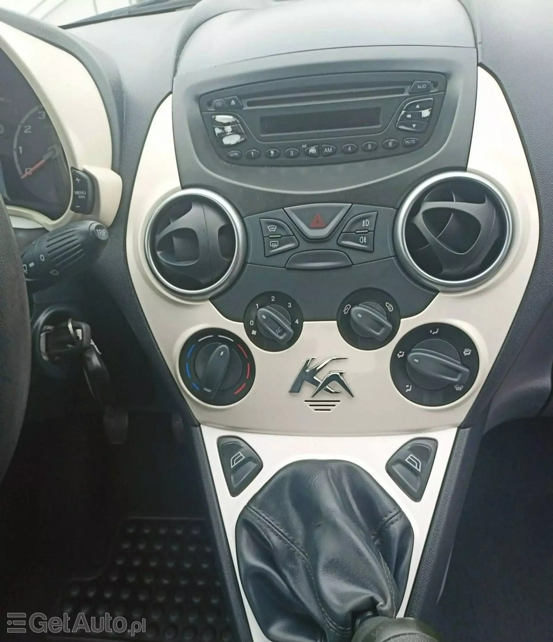 FORD KA 