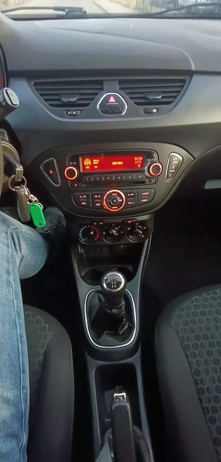 OPEL Corsa 1.4 Color Edition