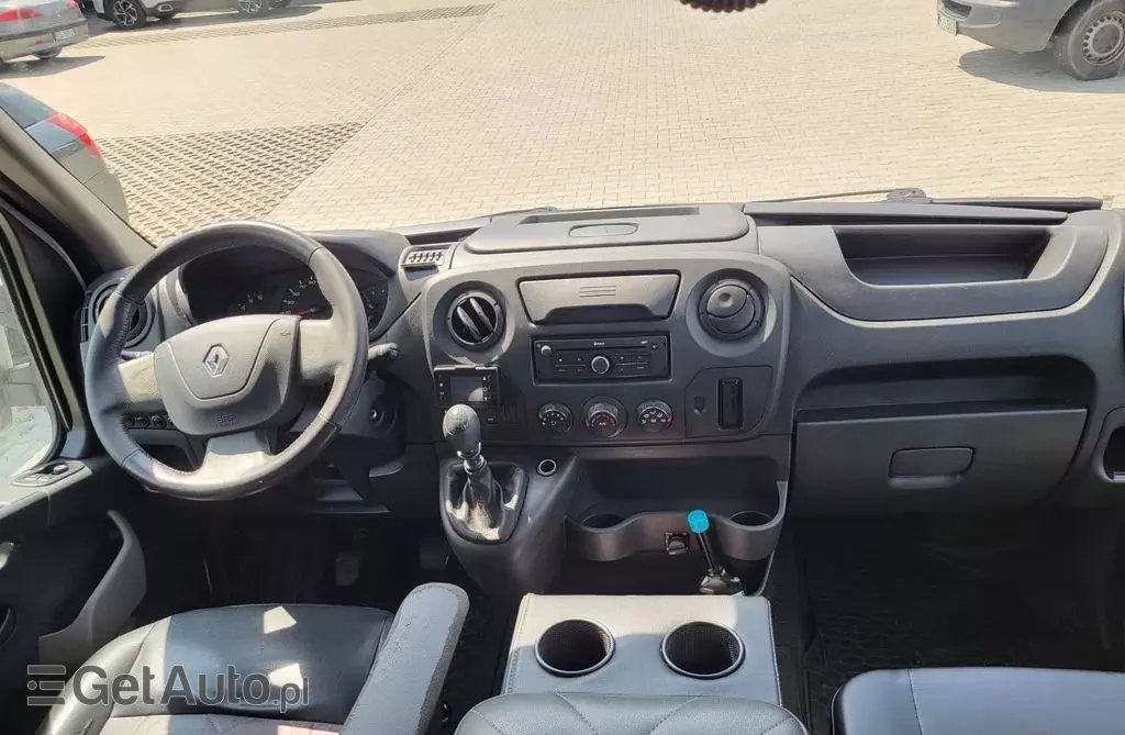 RENAULT Master 