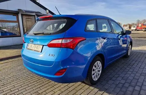 HYUNDAI I30 
