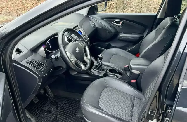 HYUNDAI Ix35 