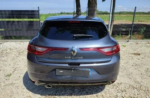 RENAULT Megane 