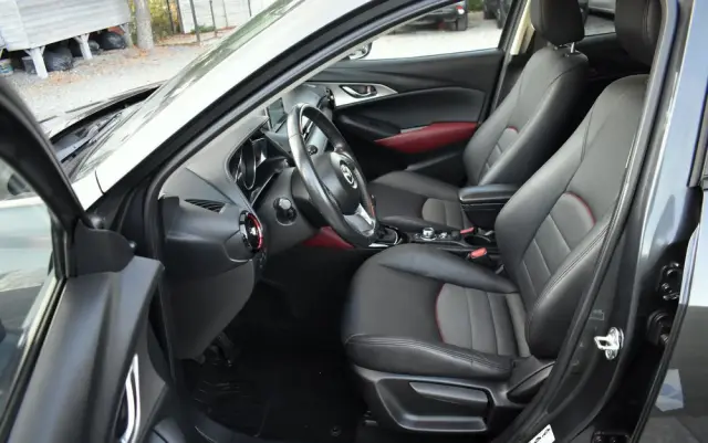 MAZDA CX-3 SKYACTIV-D 105 FWD Exclusive-Line