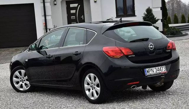 OPEL Astra 