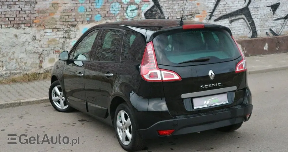 RENAULT Scenic 1.6 16V 110 LIMITED