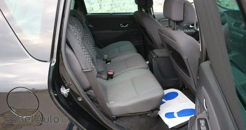 RENAULT Scenic 1.6 16V 110 LIMITED